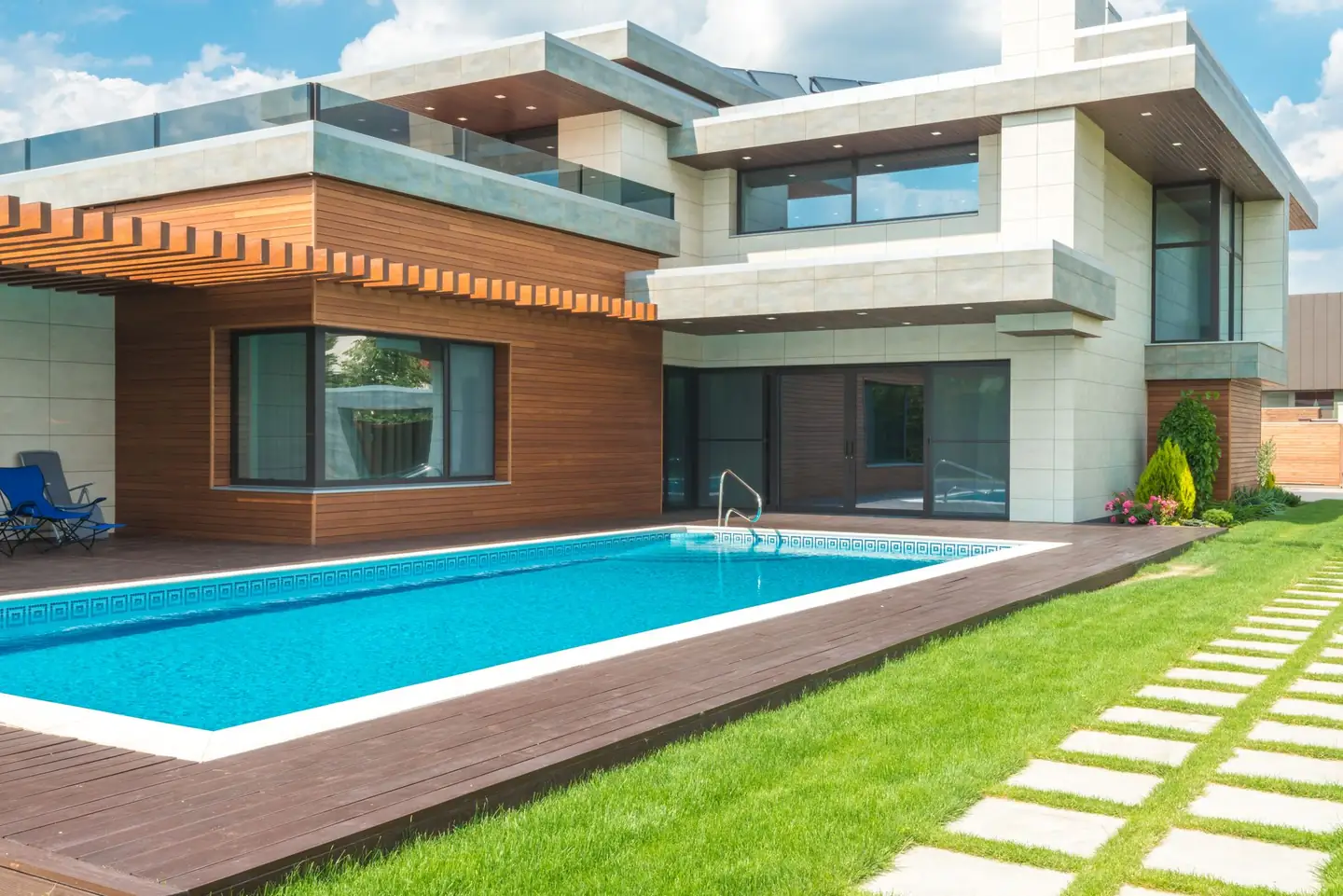 Swimming pool built in South Tamworth, NSW